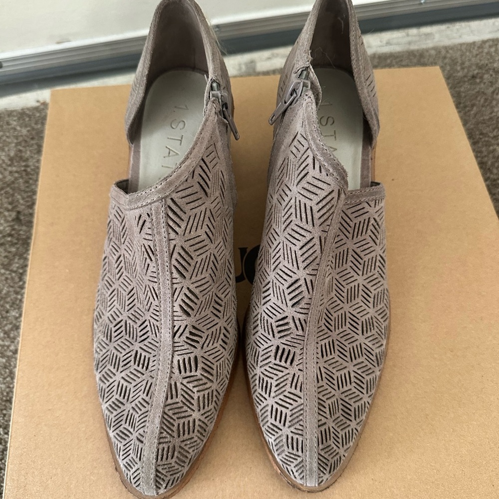 1State Geometric Style Shoes - Picture 2 of 5